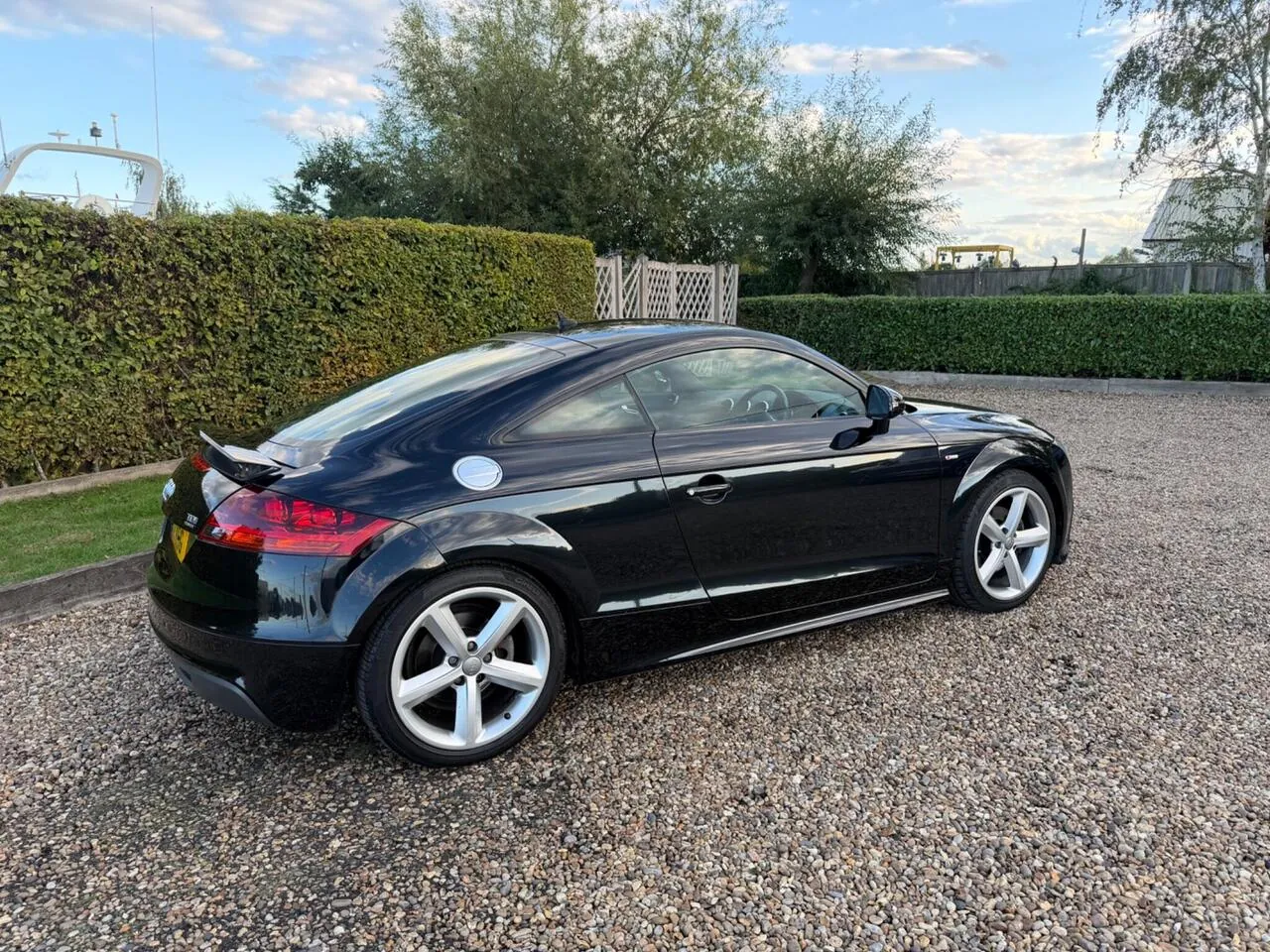 Audi Tt 2012 photo 2