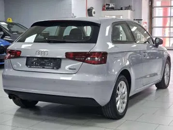 Audi A3 2015 photo 2