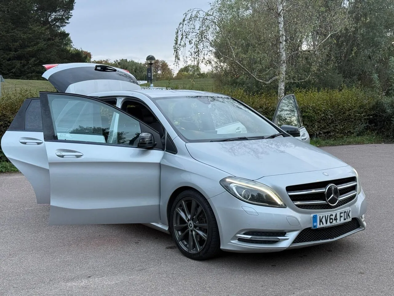 Mercedes-Benz B-Class 2014 photo 5