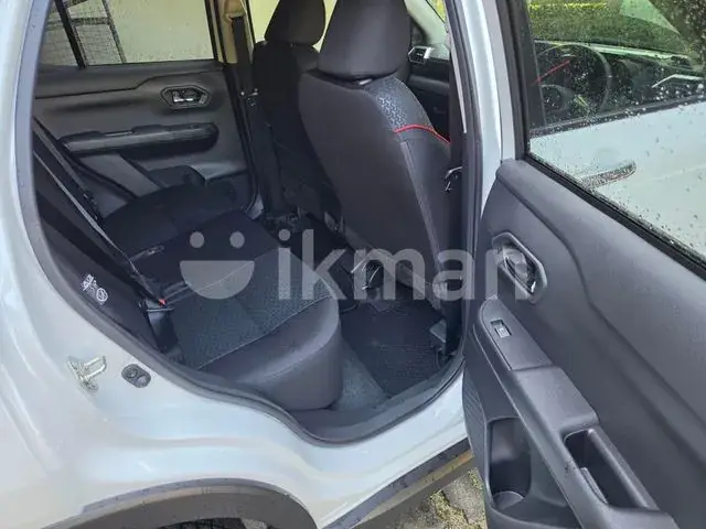 Toyota Raize 2025 photo 3