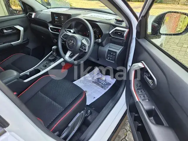 Toyota Raize 2025 photo 4