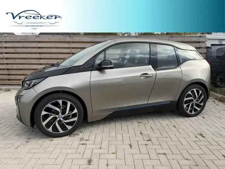 BMW I3