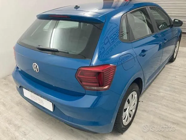 Volkswagen Polo 2018 photo 2