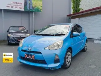 Toyota Aqua 2013 photo 4