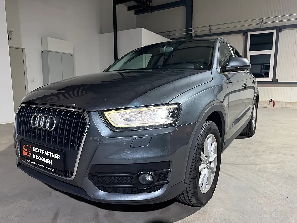 Audi Q3 2013 photo 2