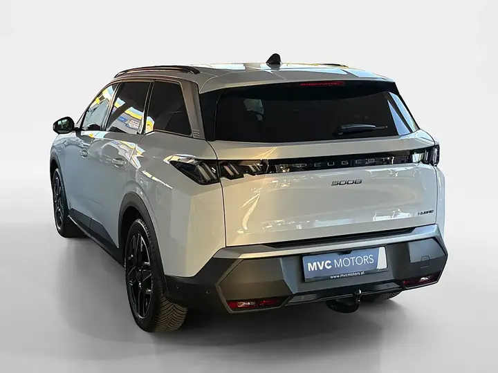 Peugeot 5008 photo 3