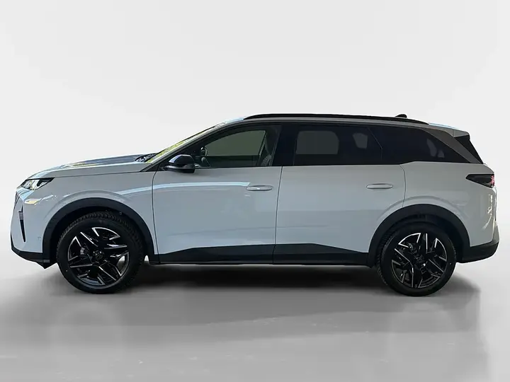 Peugeot 5008 photo 2