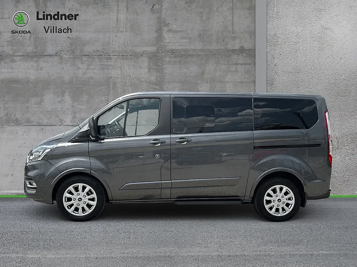 Ford Tourneo Custom 2021 photo 2