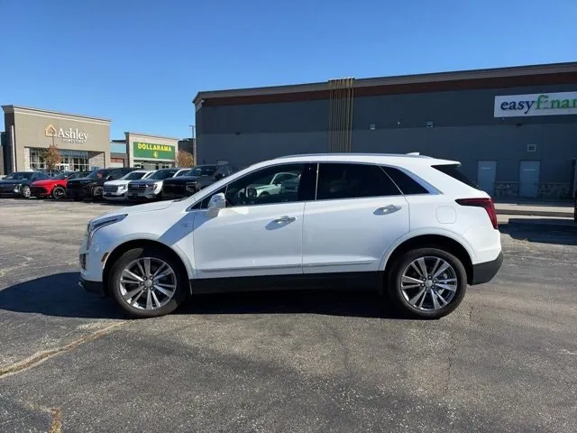 Cadillac Xt5 2025 photo 3