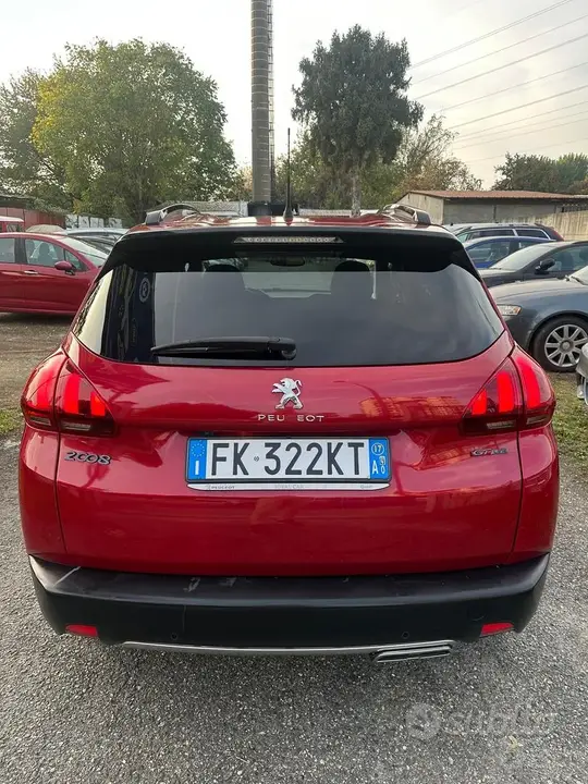 Peugeot 2008 2017 photo 4