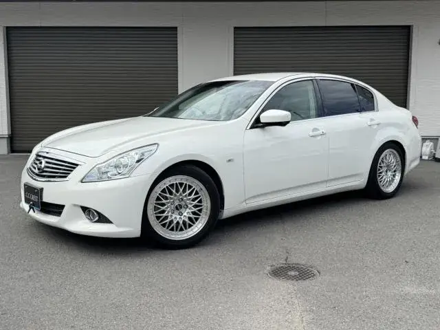 Nissan Skyline