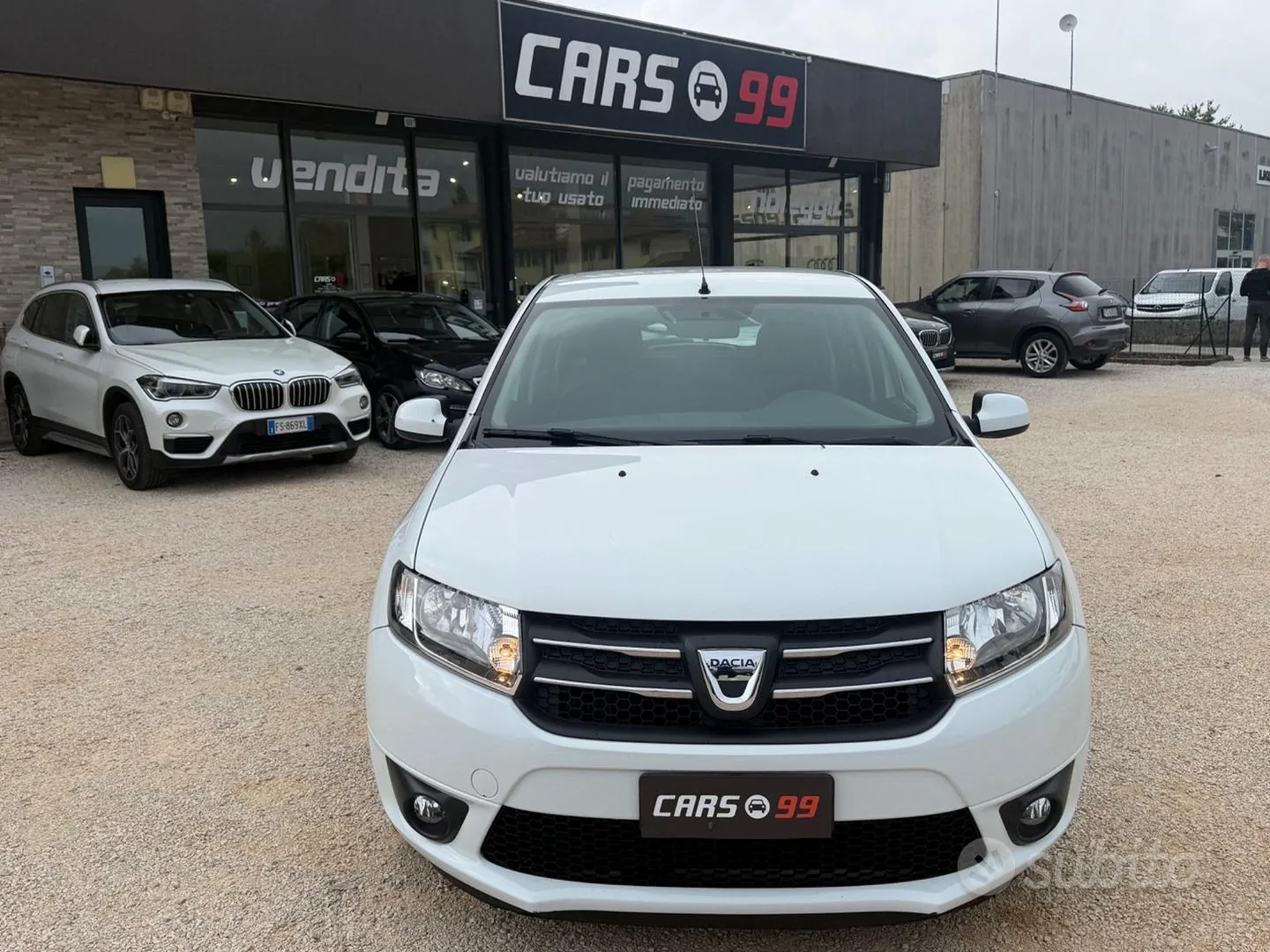 Dacia Sandero 2016 photo 2