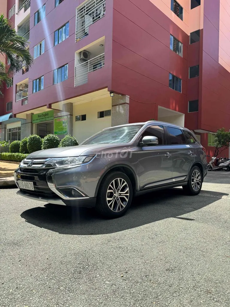 Mitsubishi Outlander 2019 photo 5