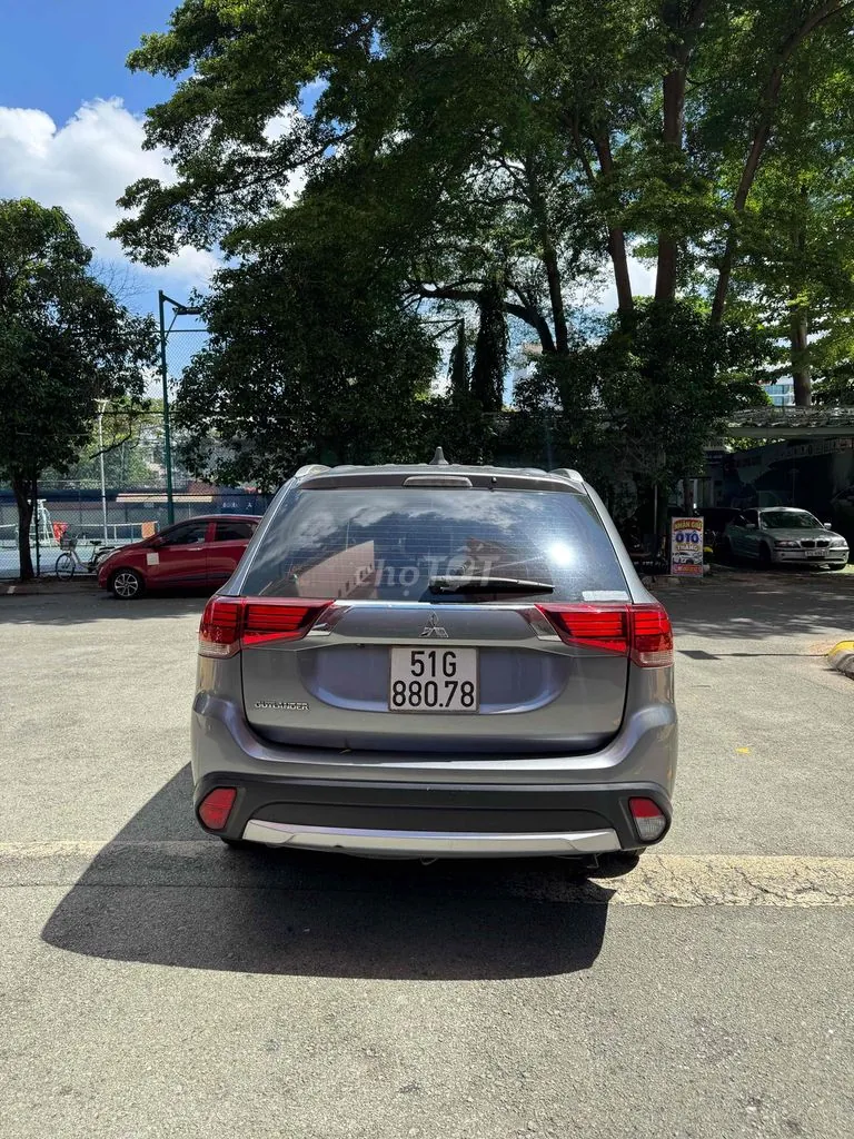 Mitsubishi Outlander 2019 photo 3