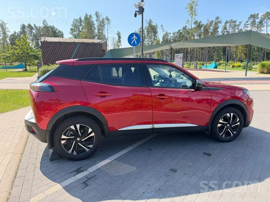 Peugeot 2008 2022 photo 2
