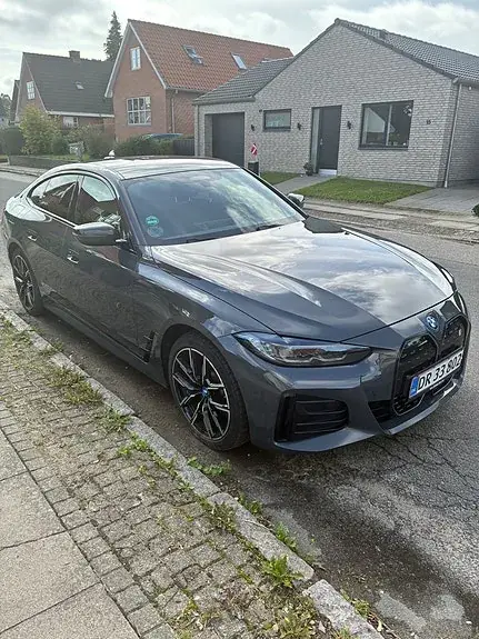 BMW I4 2022 photo 3