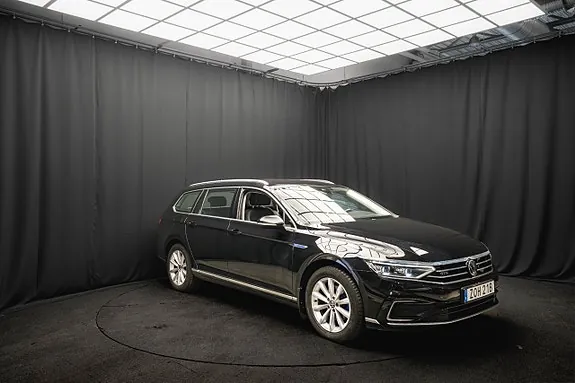 Volkswagen Passat 2022 photo 5