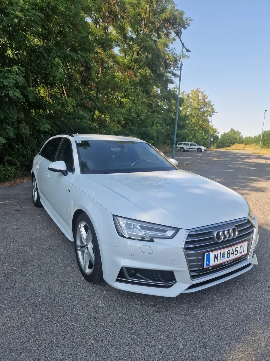 Audi A4 2018 photo 2