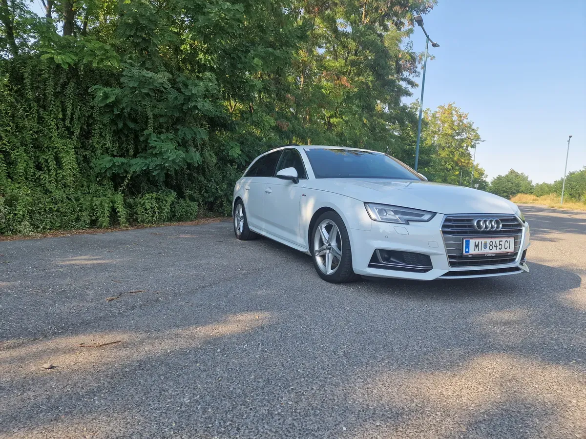 Audi A4 2018 photo 3
