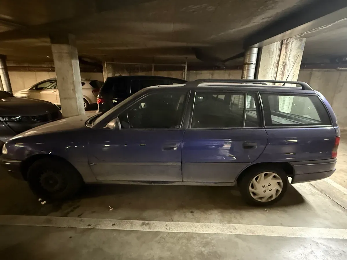 Opel Astra 1997 photo 2