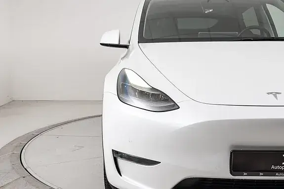 Tesla Model Y 2022 photo 5