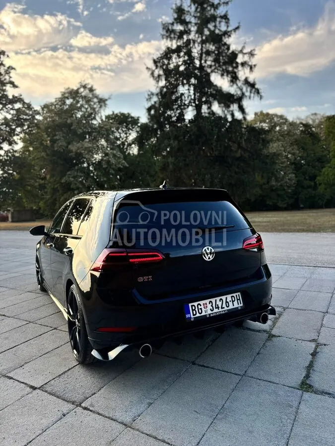 Volkswagen Golf 2017 photo 3