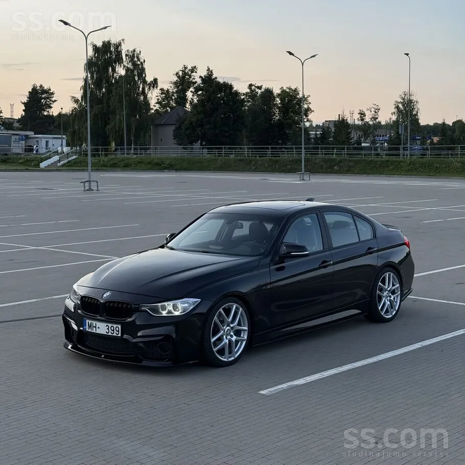 BMW 335
