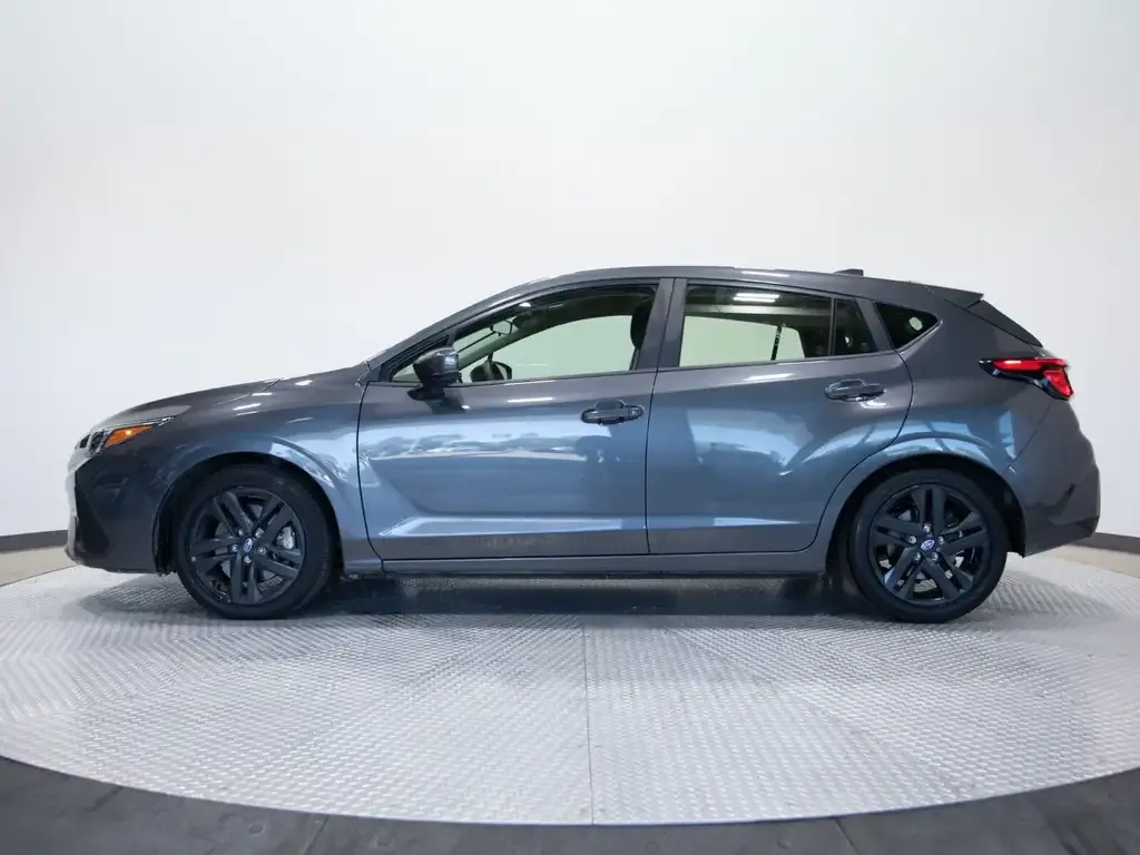 Subaru Impreza 2024 photo 2