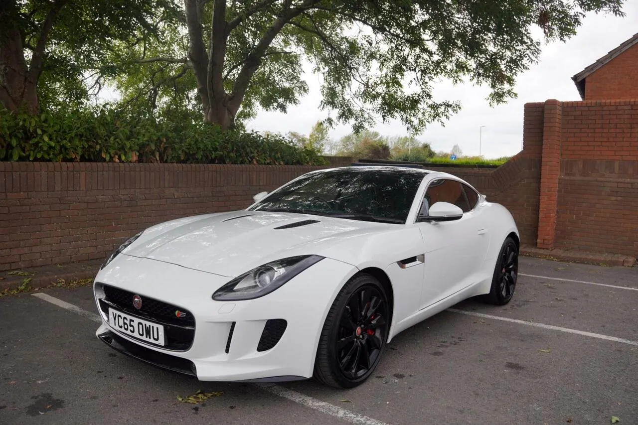 Jaguar F-Type 2015 photo 3