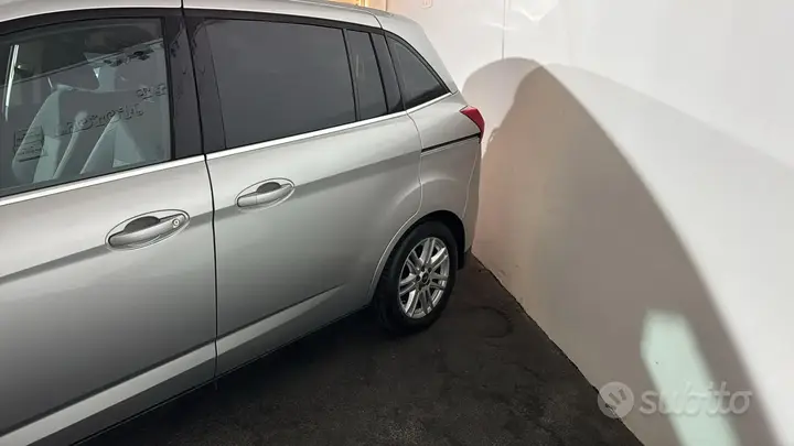 Ford C-Max 2014 photo 3