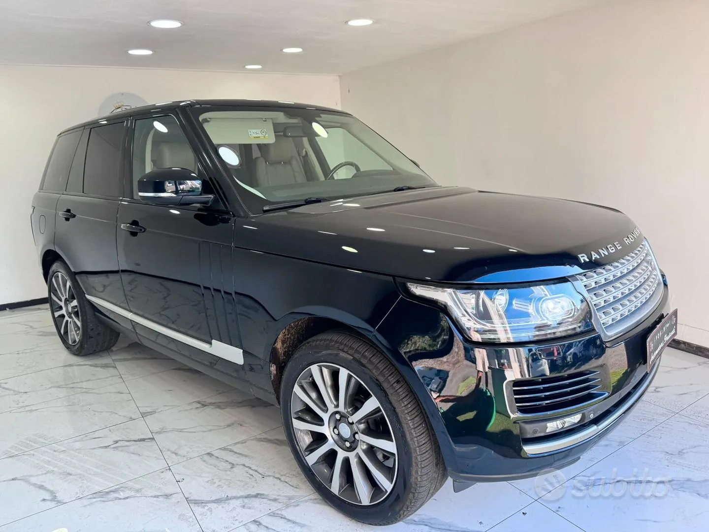 Land Rover Range Rover 2015 photo 2