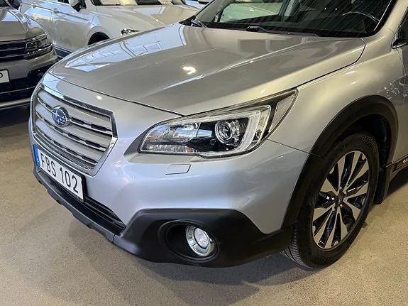 Subaru Outback 2015 photo 3