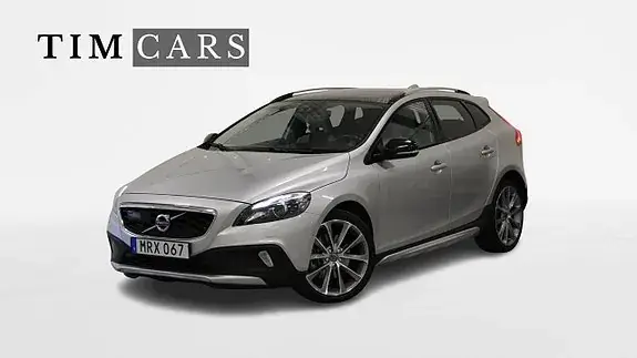 Volvo V40 Cross Country 2016 photo 2