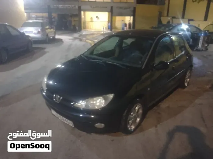 Peugeot 206 2016 photo 2