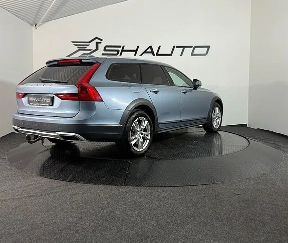 Volvo V90 Cross Country 2018 photo 5