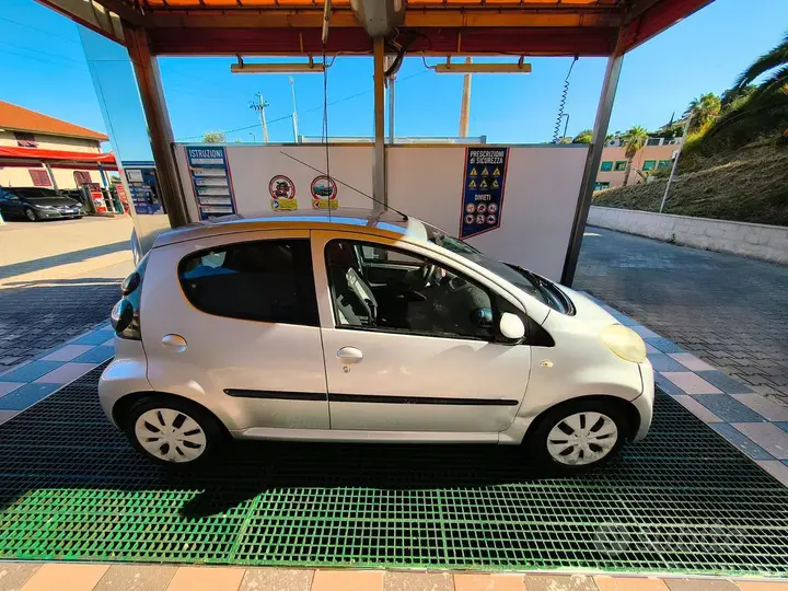 Citroen C1 2007 photo 2