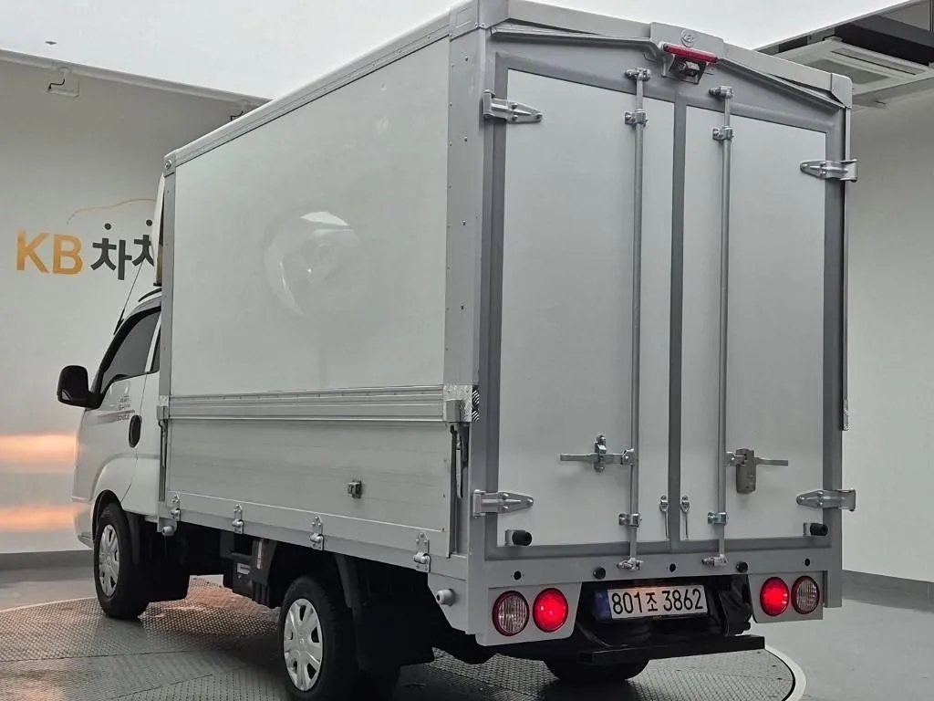 Kia Bongo 2022 photo 2