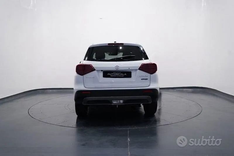 Suzuki Vitara 2024 photo 5