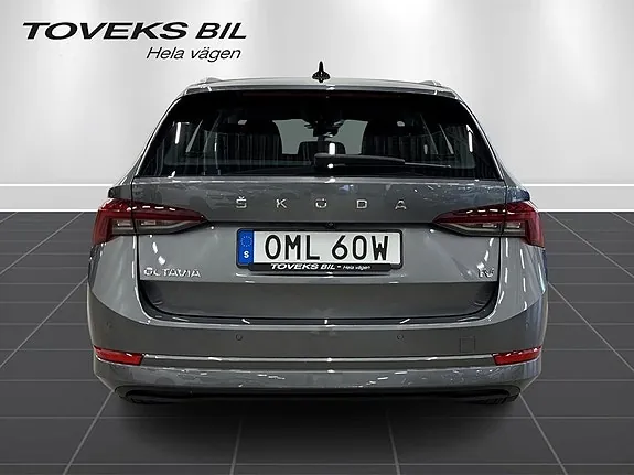 Skoda Octavia 2024 photo 4