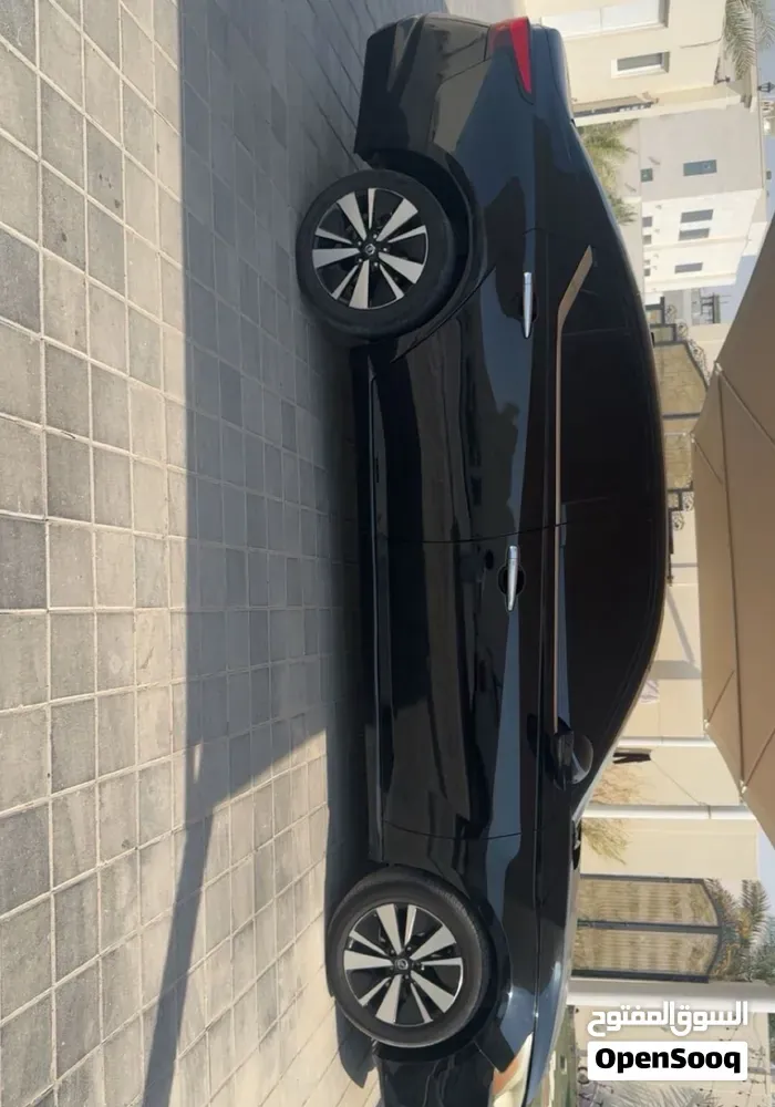Nissan Altima 2020 photo 2