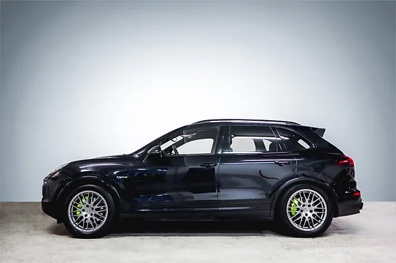 Porsche Cayenne 2018 photo 2