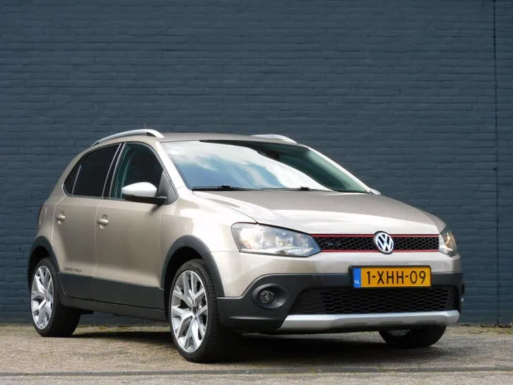 Volkswagen Polo 2014 photo 2