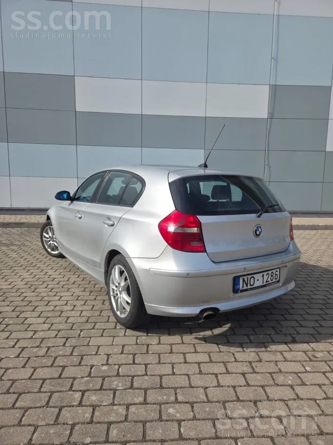 BMW 120D 2008 photo 4