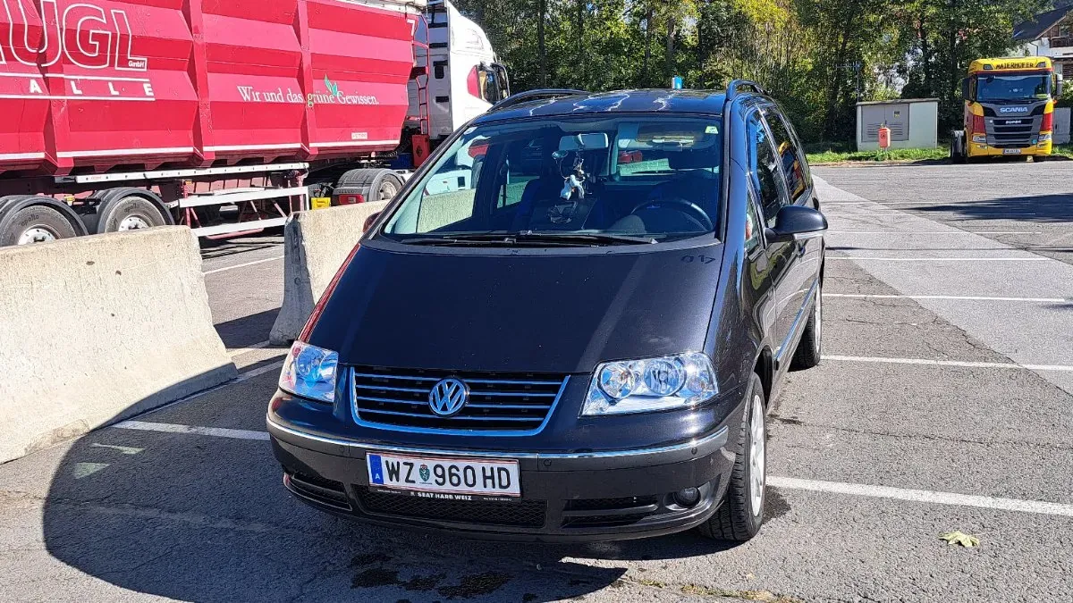 Volkswagen Sharan 2005 photo 3