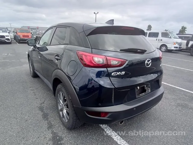 Mazda Cx-3 2018 photo 3