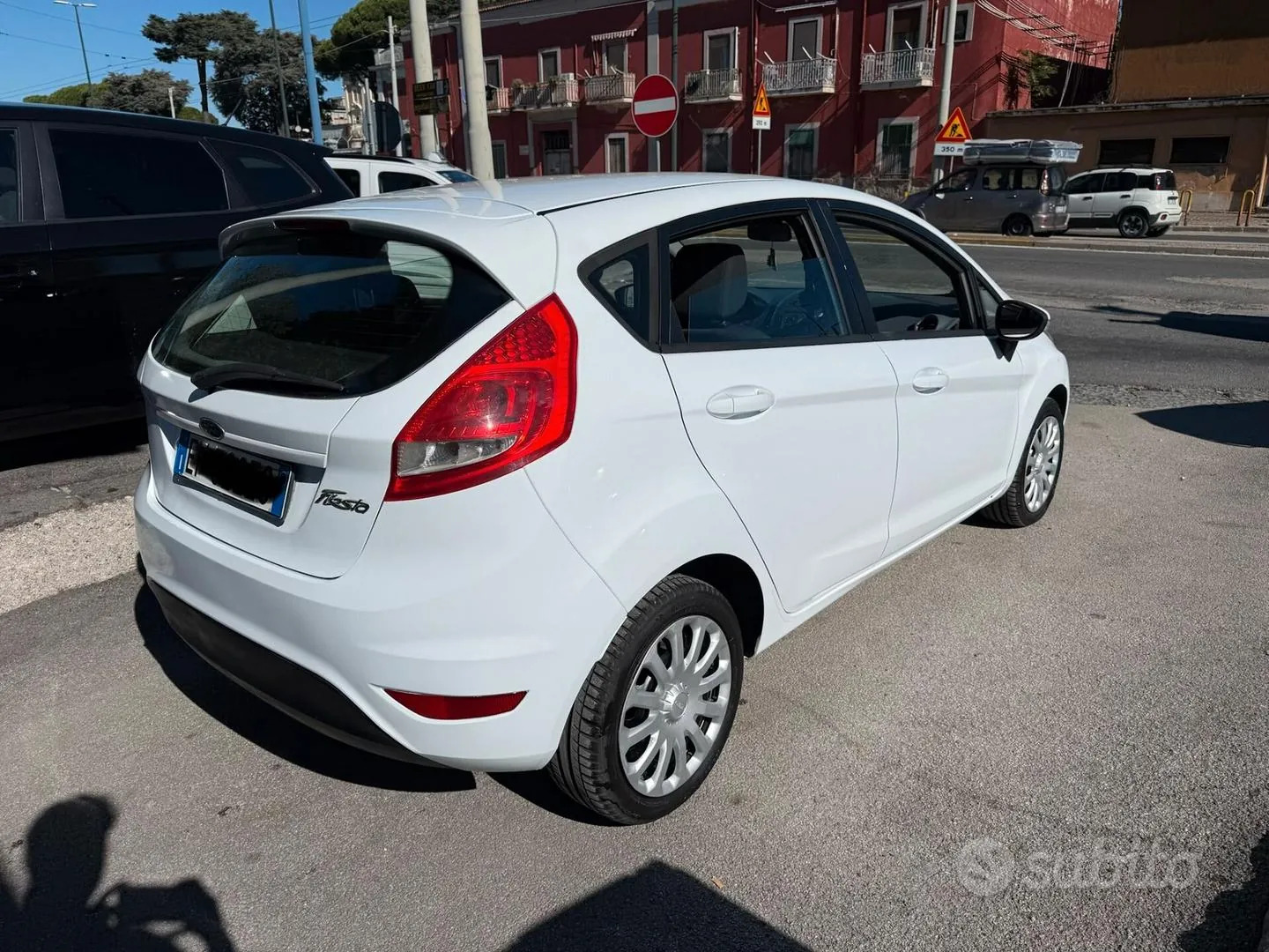 Ford Fiesta 2011 photo 4