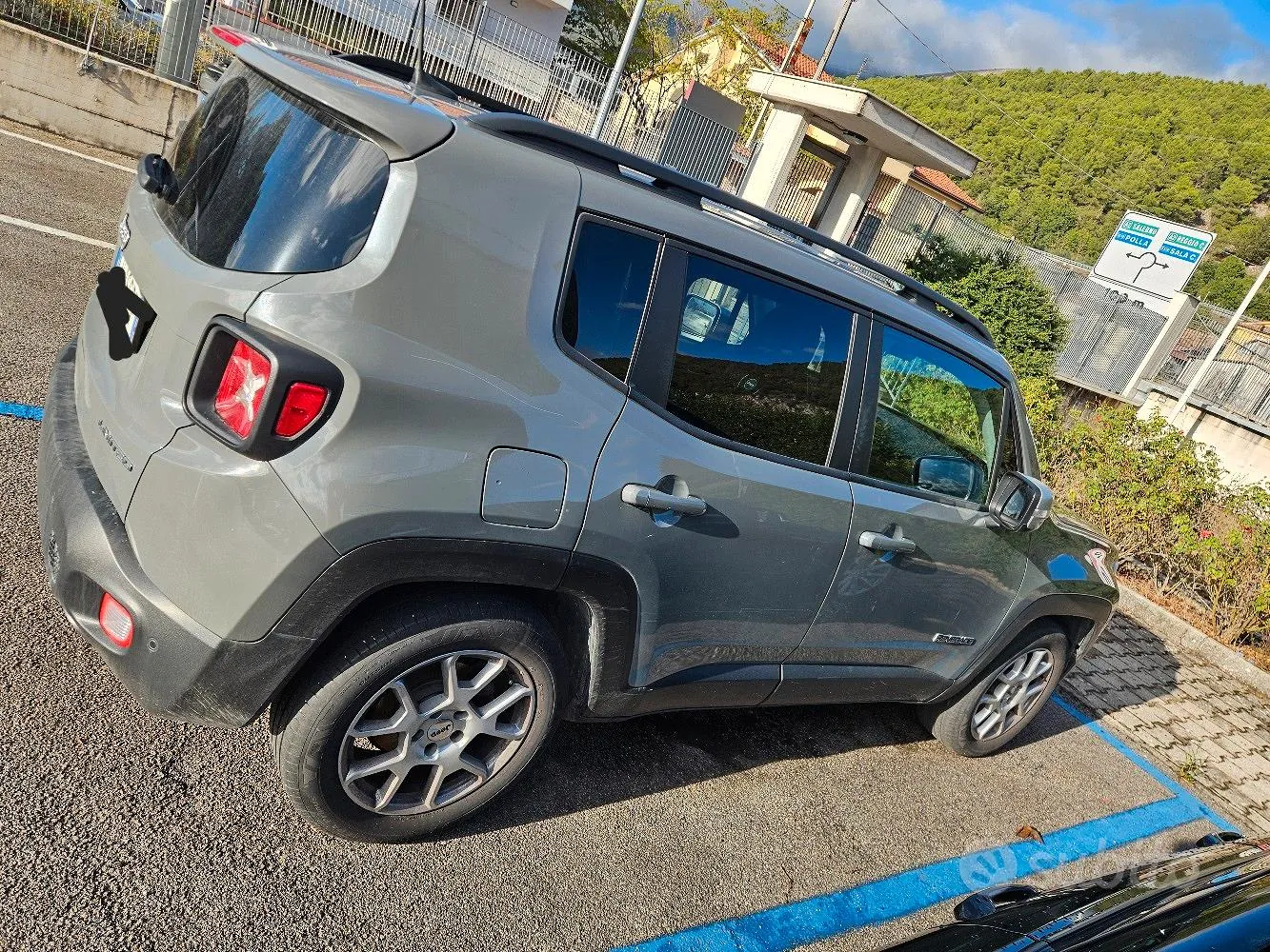 Jeep Renegade 2022 photo 3