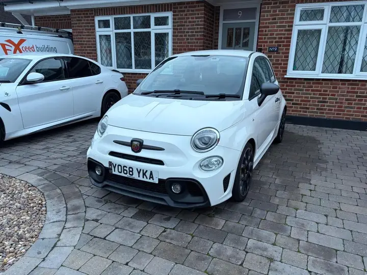 Abarth 595 2019 photo 5