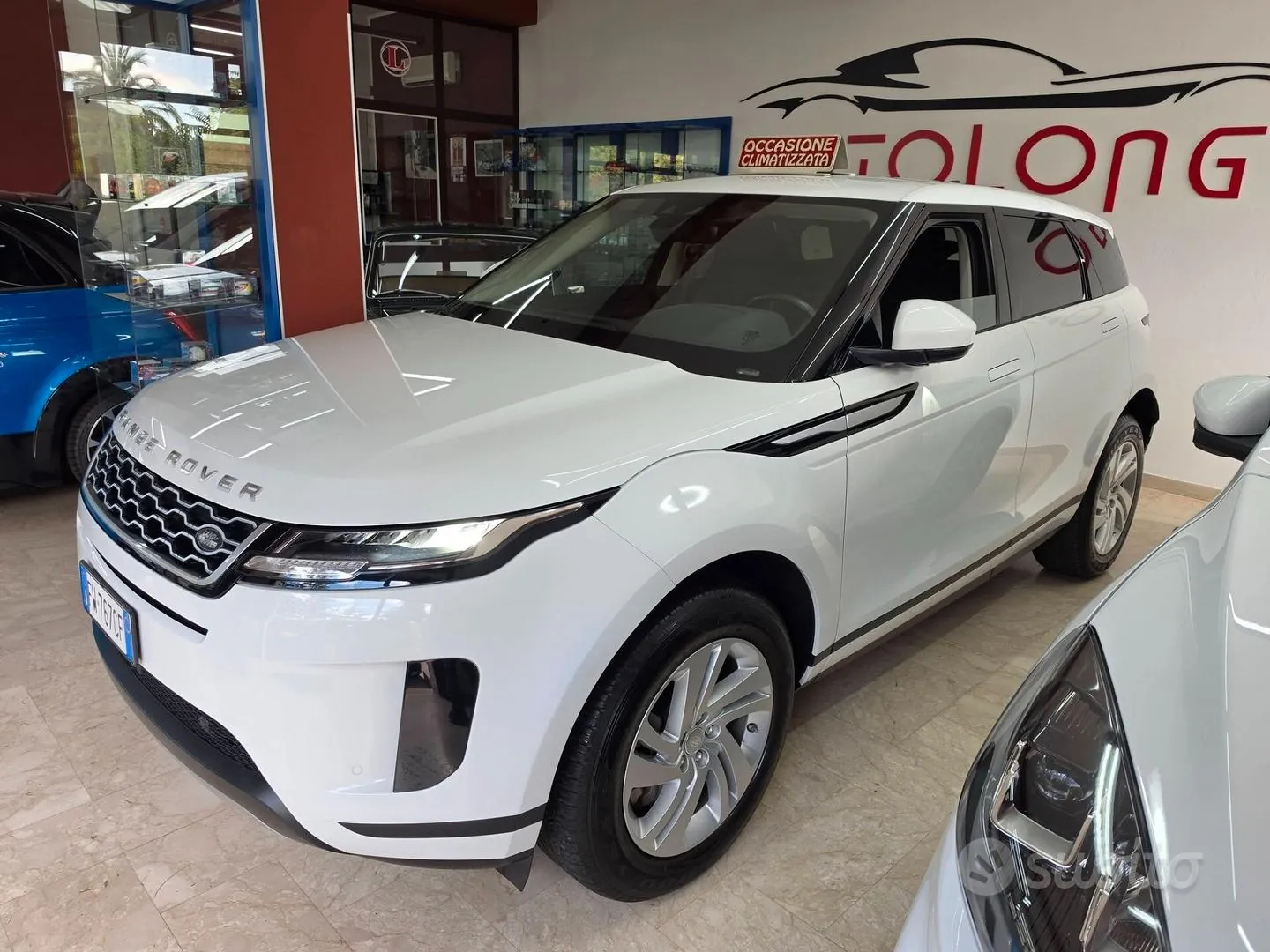 Land Rover Range Rover Evoque 2020 photo 3
