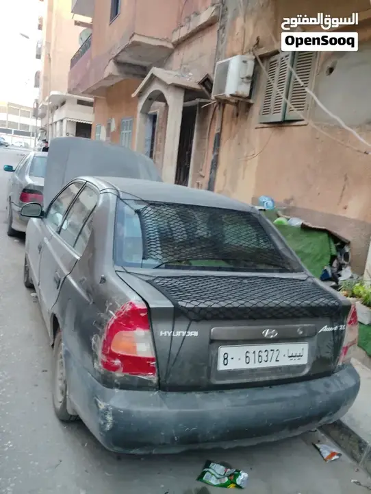 Hyundai Accent 2002 photo 3